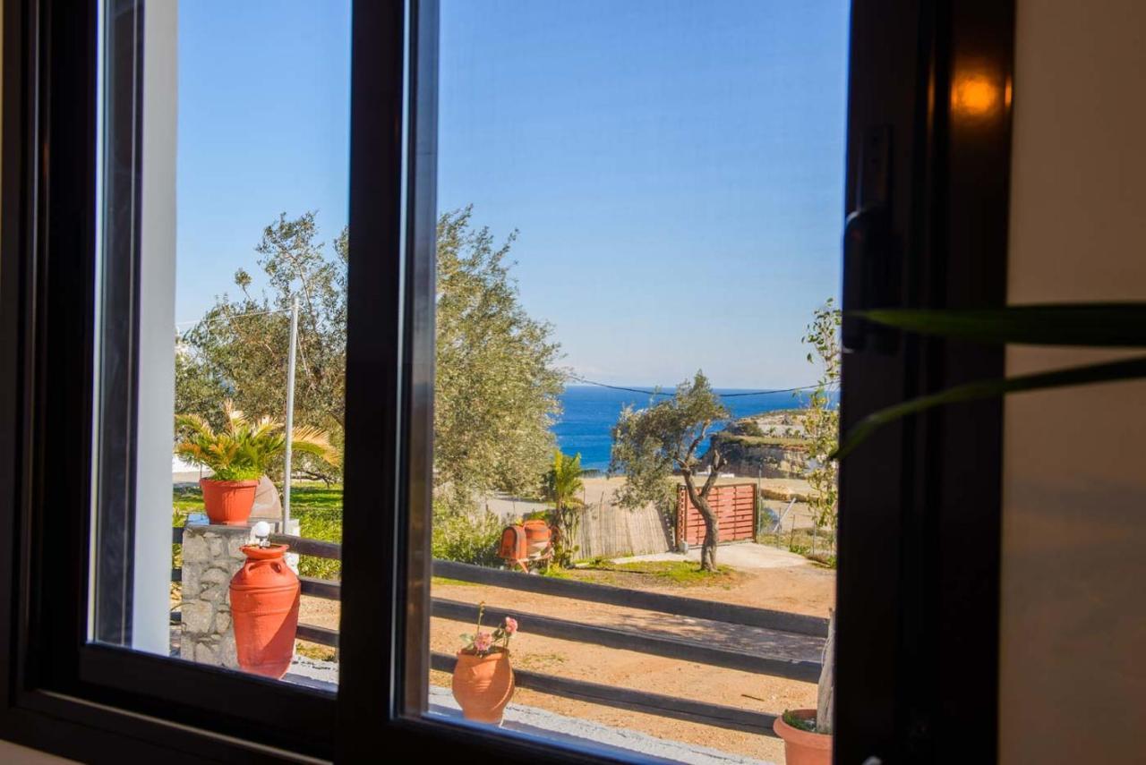 Blue Bay Villas , Ground Floor Archangelos  Exteriör bild